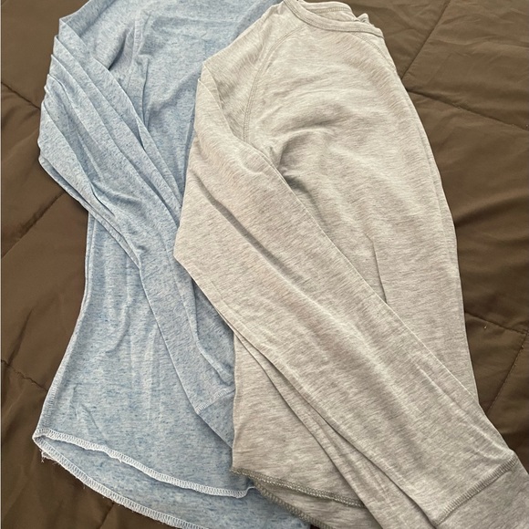 2 Mens long sleeve t-shirts - Picture 3 of 7